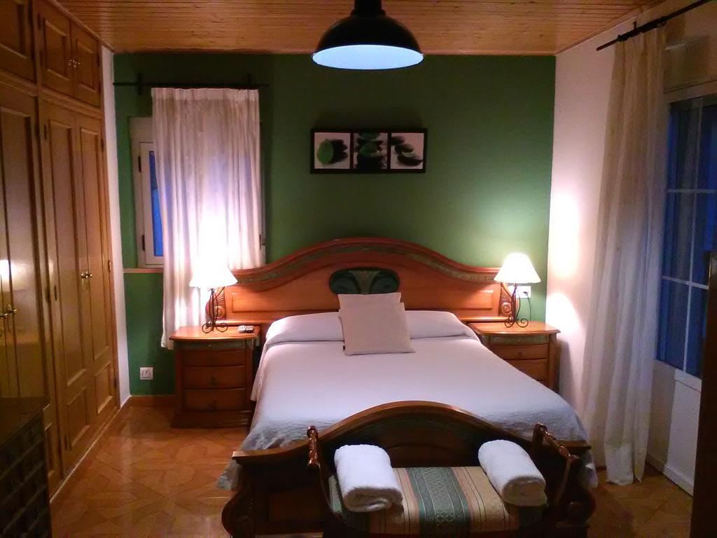 Casa Rural La Esmeralda Navarredonda de Gredos Exteriör bild